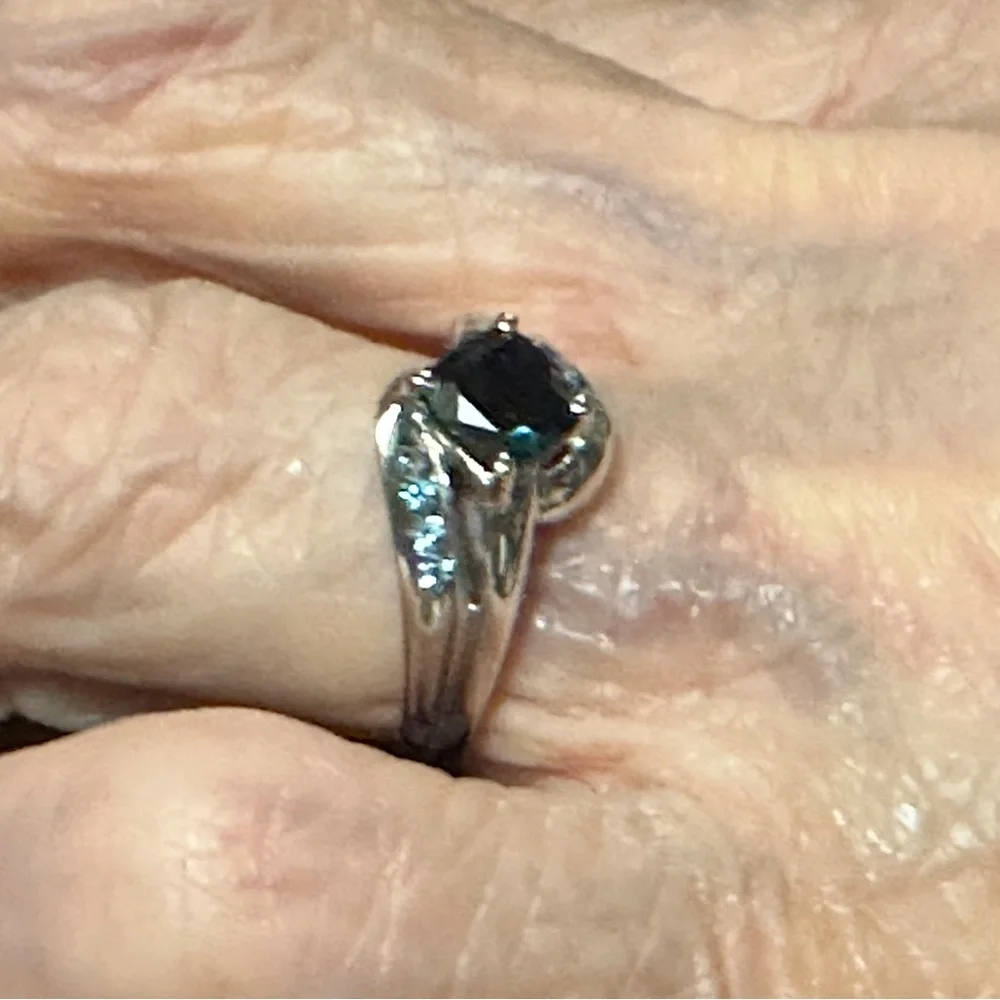 🍉Pretty ring. - Picture 4 of 11